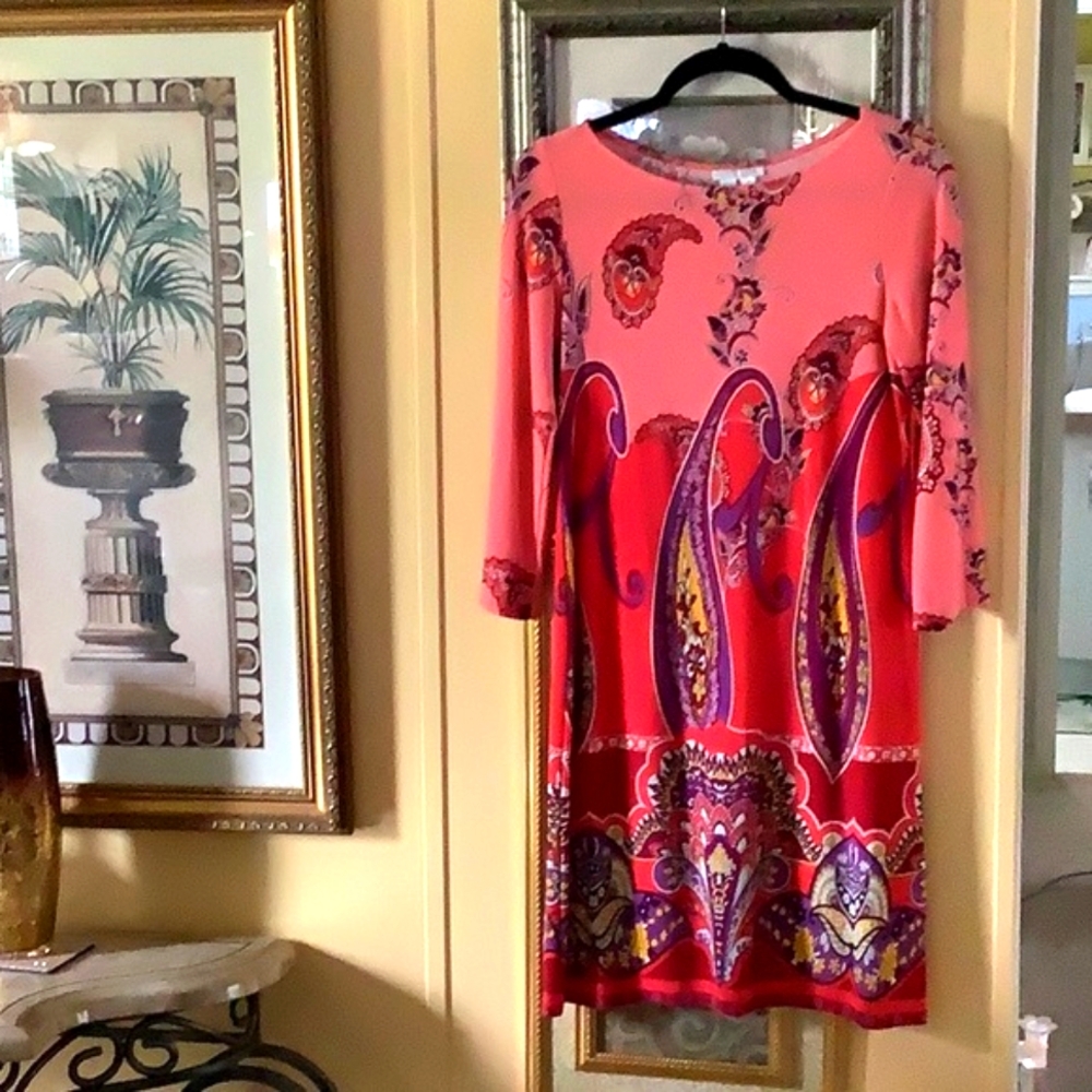London times long sleeve dress light weight pretty designs kind of a flo…